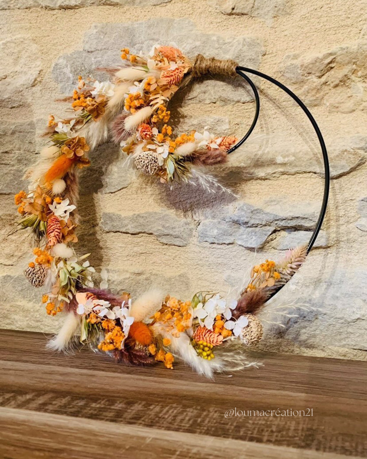 Couronne de fleurs séchées