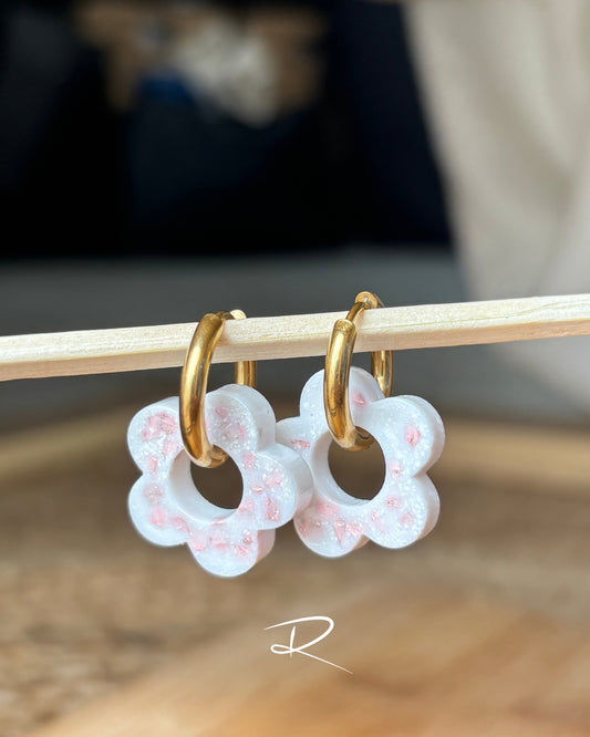 Blanc & cristaux rose