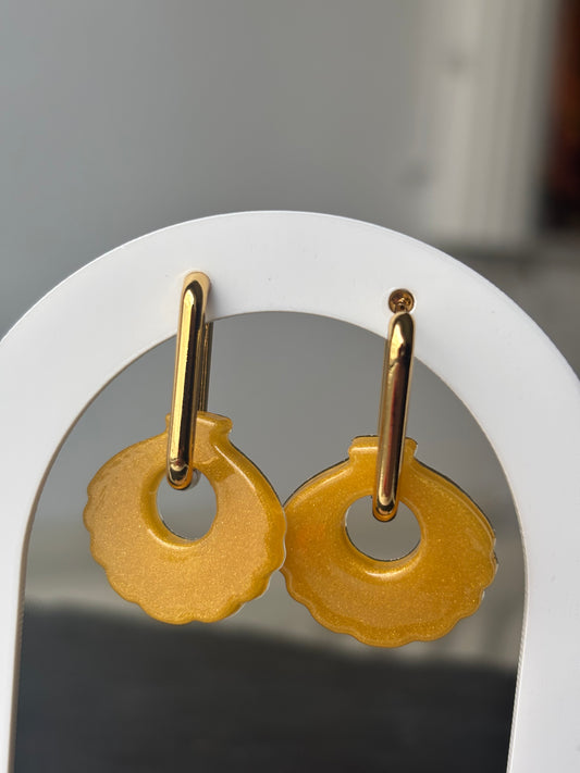 Boucles d’oreilles coquillages jaunes dégradées