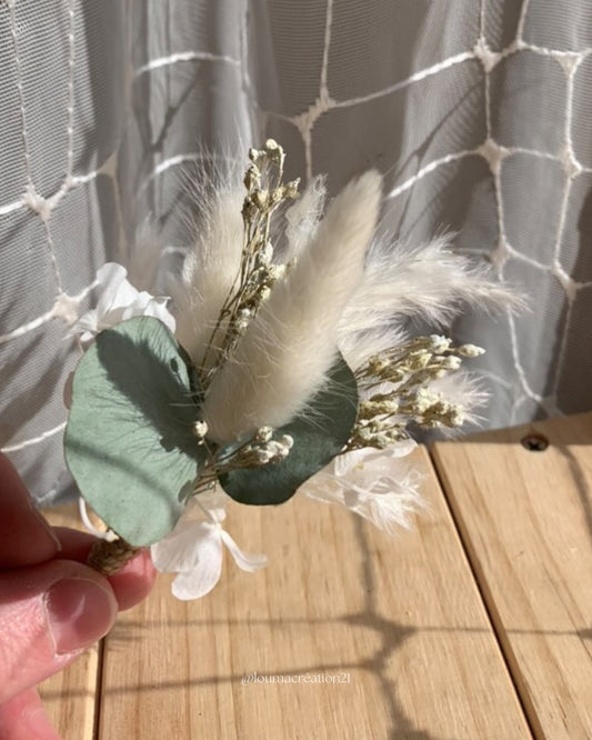 Boutonnière Eucalyptus